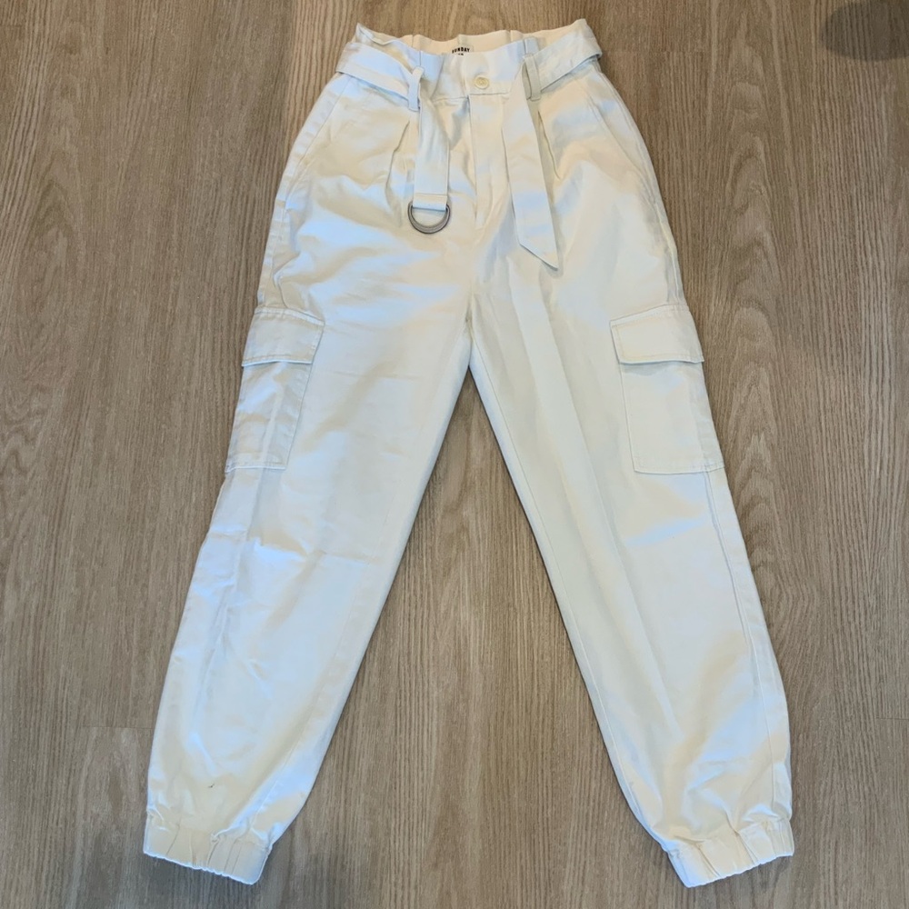 Aritzia Sunday Best Gravity Pant - Light Birch